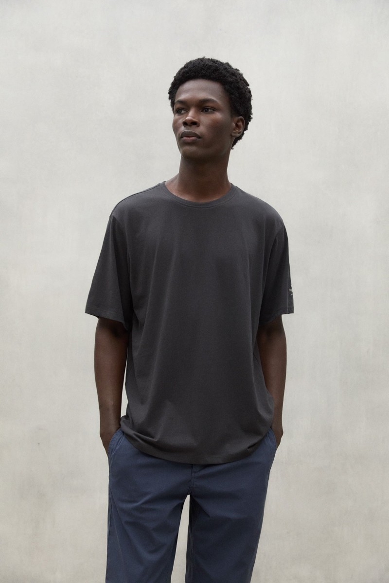 CAMISETA ECOALF CHESTER GRIS OSCURO  2