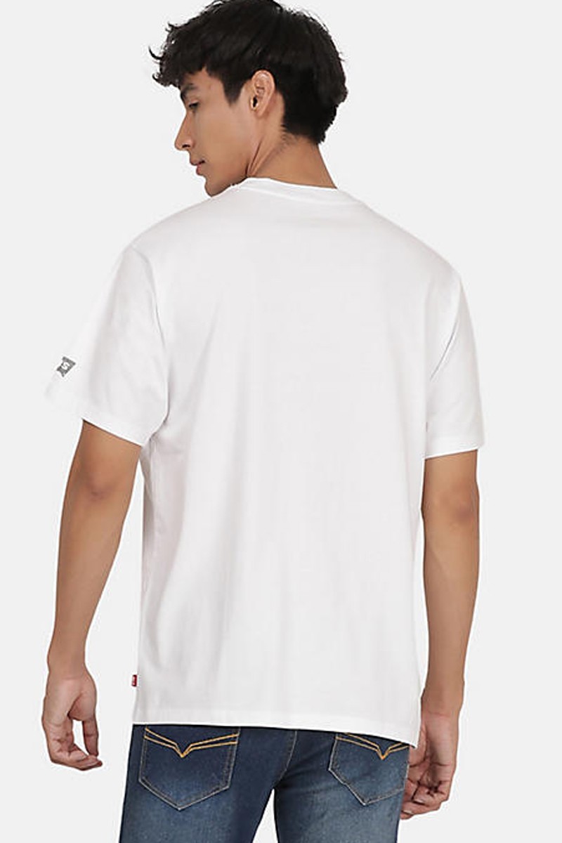 LEVI'S® MEN'S GRAPHIC VINTAGE FIT T-SHIRT - DENIM MACHINE WHITE  2