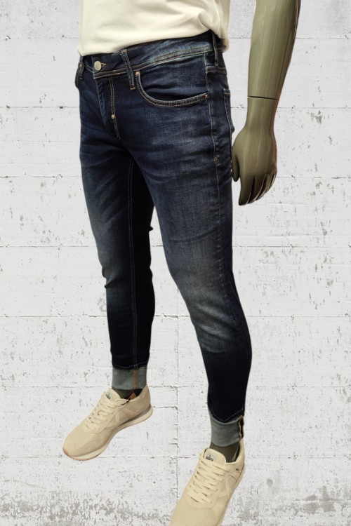 PANTALÓN VAQUERO MORATO M6