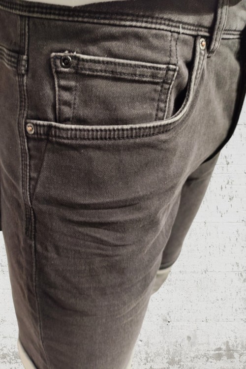 PANTALÓN CORTO PETROL M12