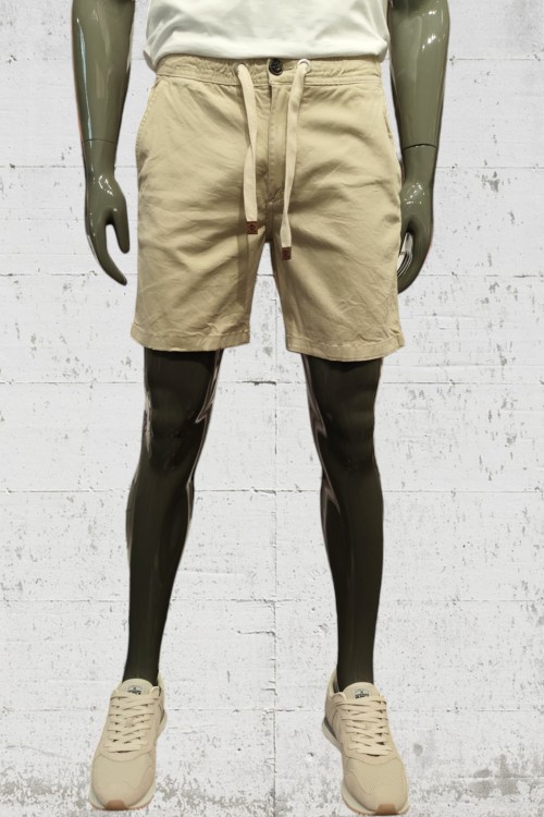 PANTALÓN CORTO HARPER M17