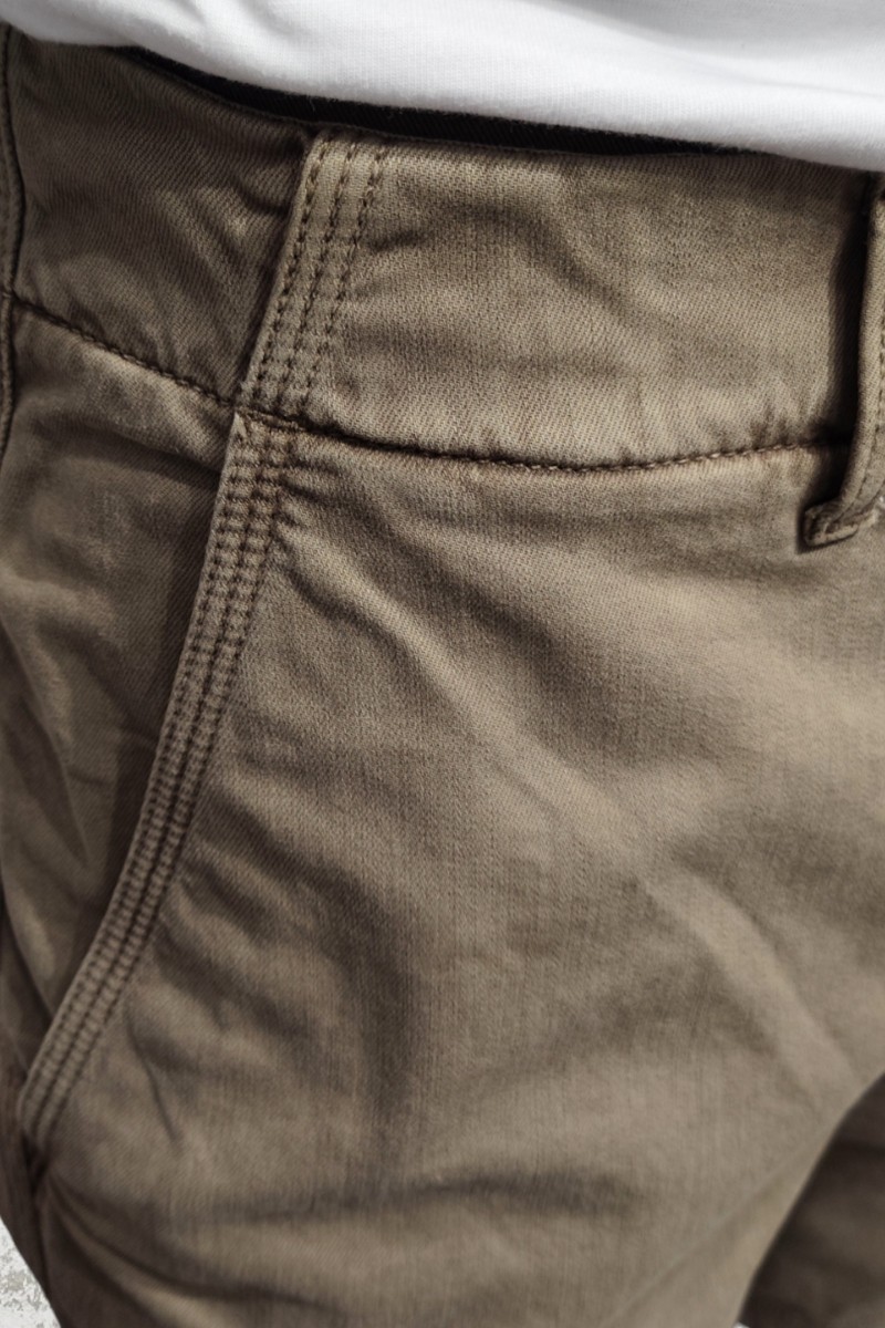  Pantalón corto color Superdry 