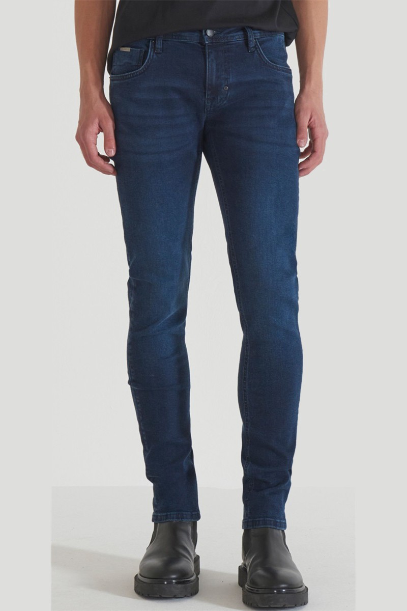 PANTALÓN VAQUERO MORATO M13