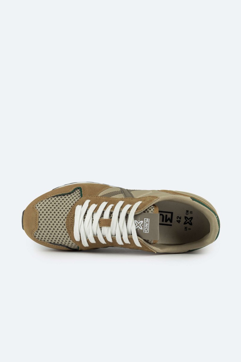 ZAPATILLAS MUNICH M31   Zapatillas Munich Massana Club : combinan el diseño retro running con materiales de alta calidad y una suela antideslizante, perfectas para cualquier ocasión.