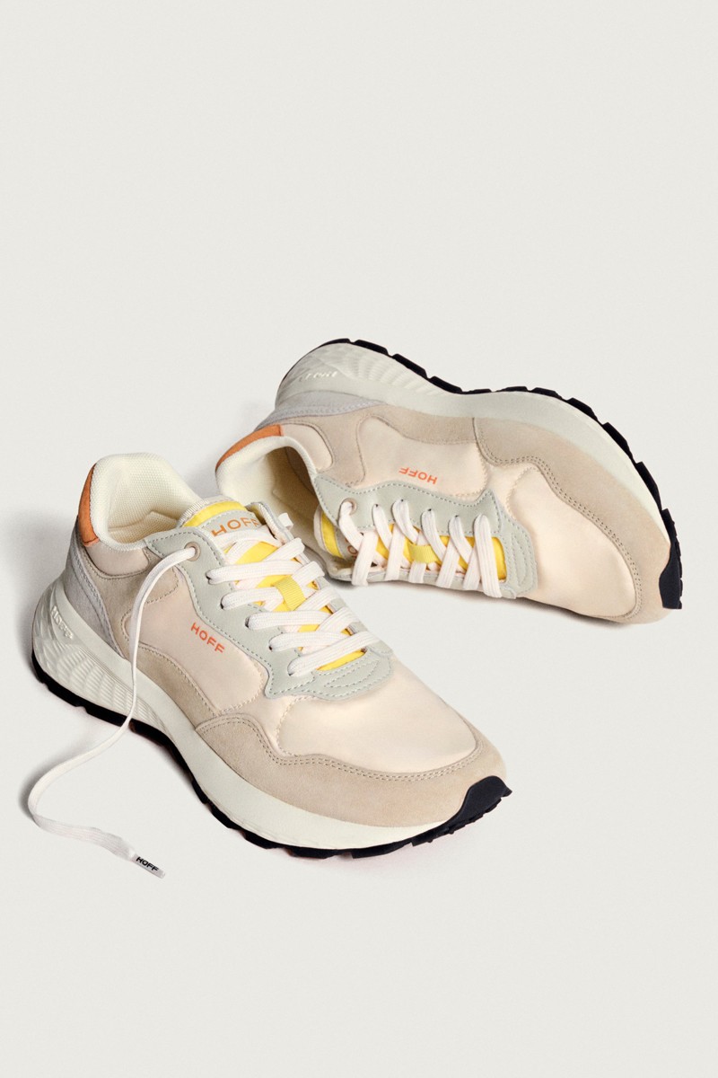   Zapatillas HOFF Tokyo II : fusionan un diseño moderno con materiales de alta calidad y una suela tipo gofre para mayor tracción, perfectas para el uso diario. 