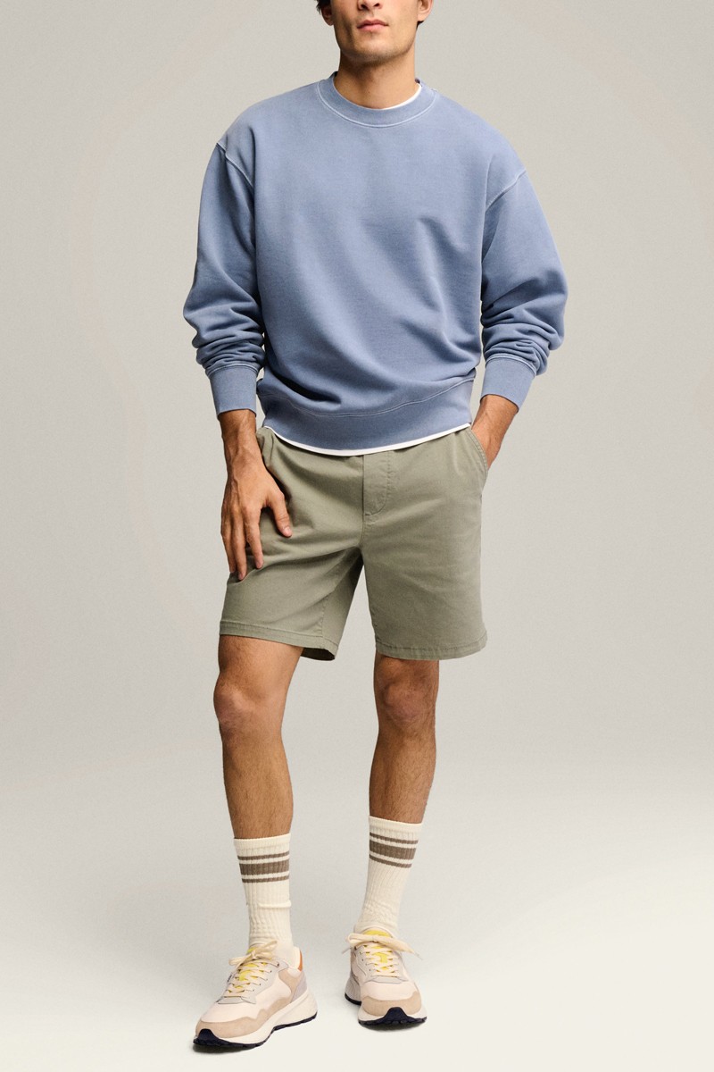   Zapatillas HOFF Tokyo II : fusionan un diseño moderno con materiales de alta calidad y una suela tipo gofre para mayor tracción, perfectas para el uso diario. 