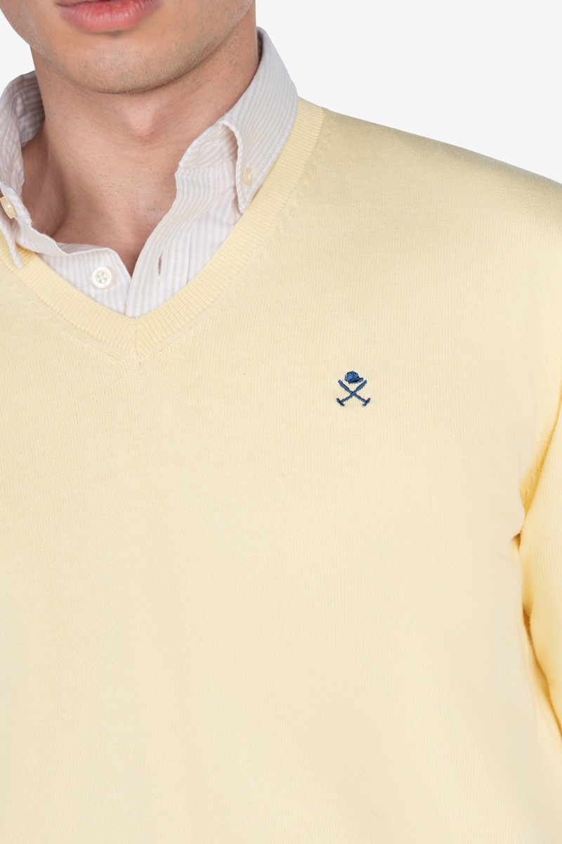   Jersey Harper and Neyer Icon R Vainilla Yellow : punto fino de algodón, cuello redondo y corte regular en un color que aporta luz y estilo a tu armario. 