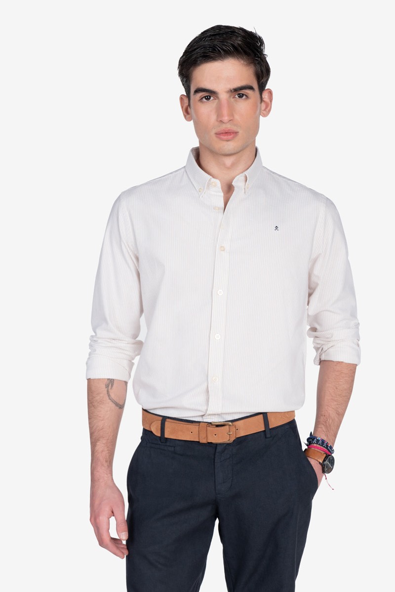   Camisa Harper and Neyer Mediterráneo Camel : algodón 100%, rayas suaves y tono neutro para un look natural, elegante y fácil de combinar. 