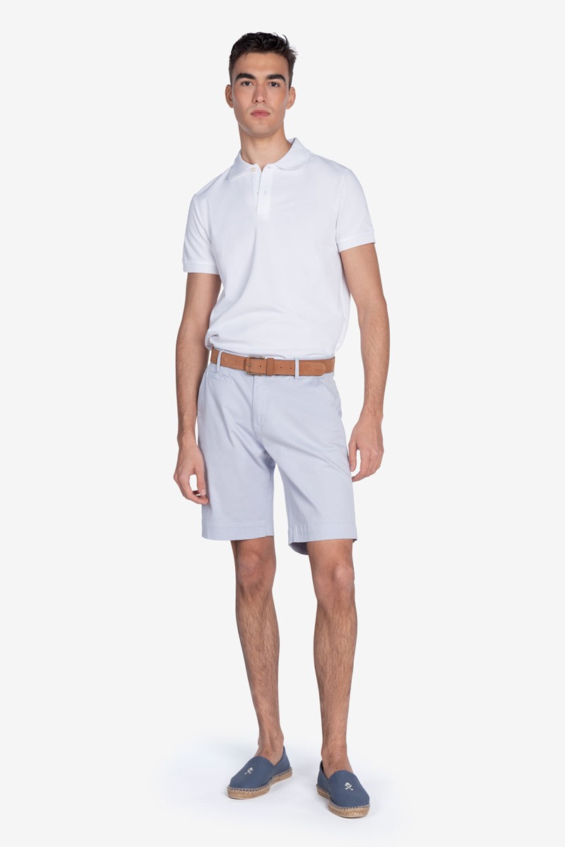   Polo Harper and Neyer Ayram White : un clásico renovado que combina con todo. Elegancia limpia y atemporal para cualquier momento.  2