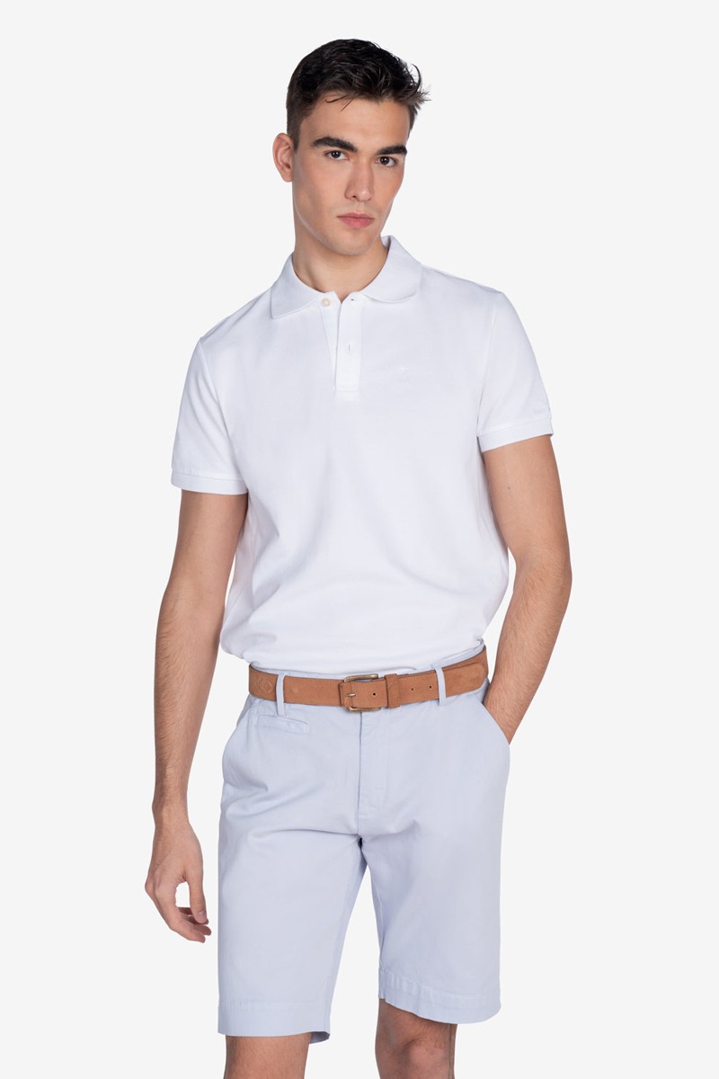   Polo Harper and Neyer Ayram White : un clásico renovado que combina con todo. Elegancia limpia y atemporal para cualquier momento. 