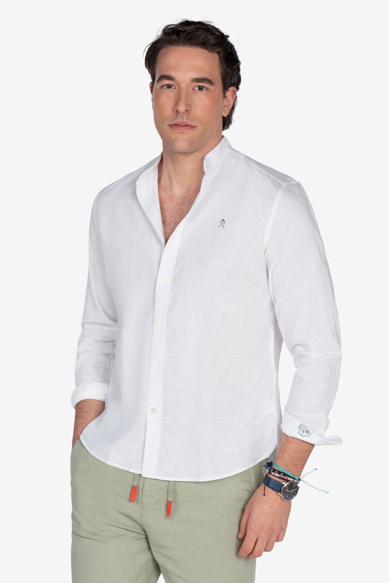  Camisa Harper and Neyer Navy Seal White : cuello mao, bordado en contraste y tejido fresco. Elegancia relajada para todos tus planes. 