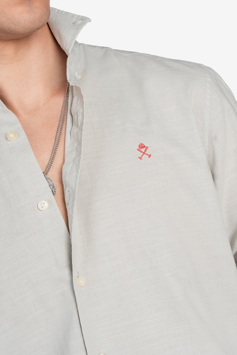 CAMISA HARPER M31   Camisa Harper and Neyer Royal Academy Light Grey : lino natural, corte clásico y estilo fresco. Una prenda versátil para el verano con clase.