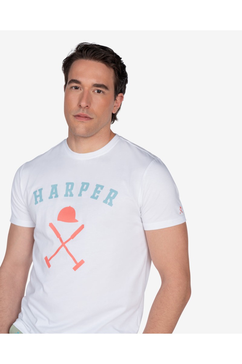   Camiseta Harper and Neyer New England White : logo a contraste, cuello redondo y manga corta. Básico atemporal para looks veraniegos. 