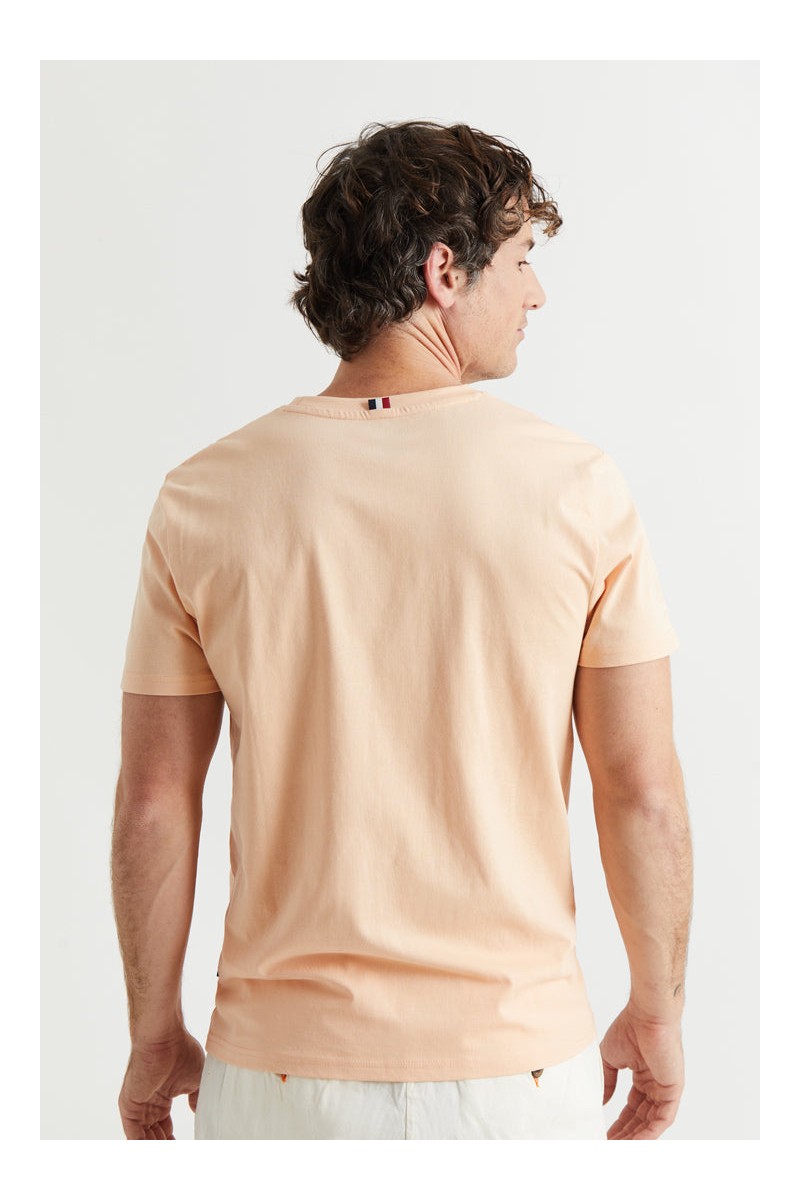  Camiseta naranja de Williot con ilustración surfer de Mr. Williot. Diseño original, ideal para destacar ☀️🐶 