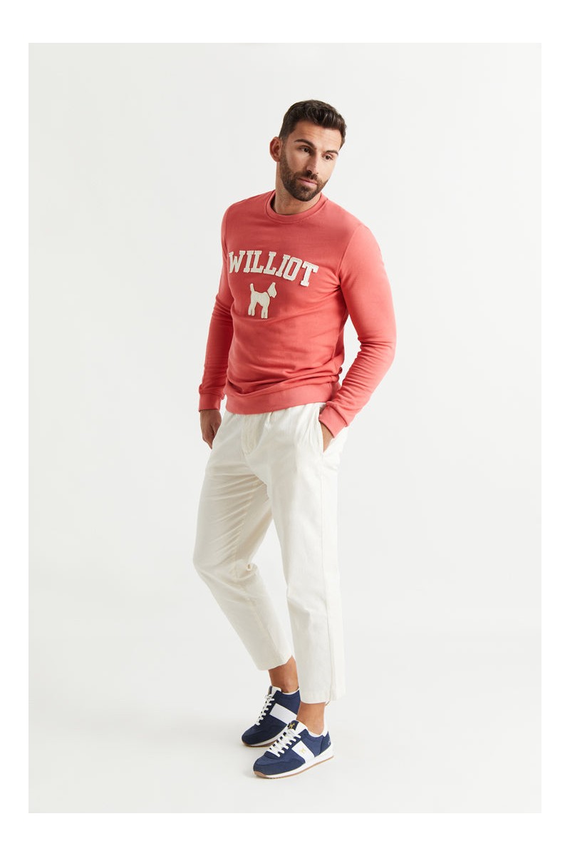  Sudadera coral de Williot con logo tipo parche en el pecho. Un clásico con el sello inconfundible de la marca 🐶🔥 