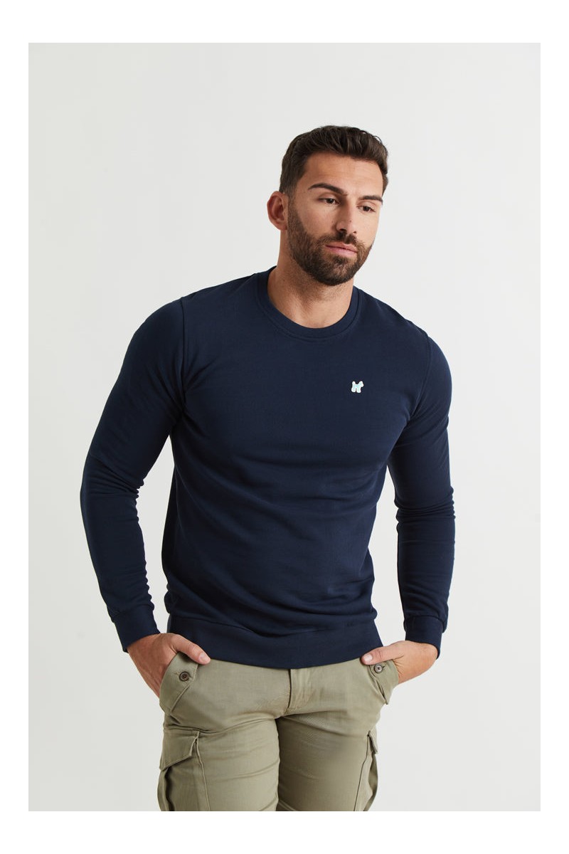 Sudadera Williot 3D en color marino. Diseño moderno con letras en volumen para un estilo llamativo y original 🧩💥