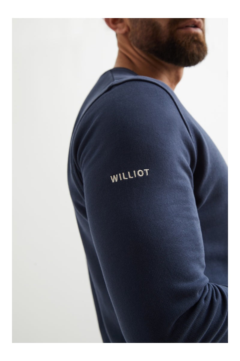  Sudadera Williot 3D en color marino. Diseño moderno con letras en volumen para un estilo llamativo y original 🧩💥 