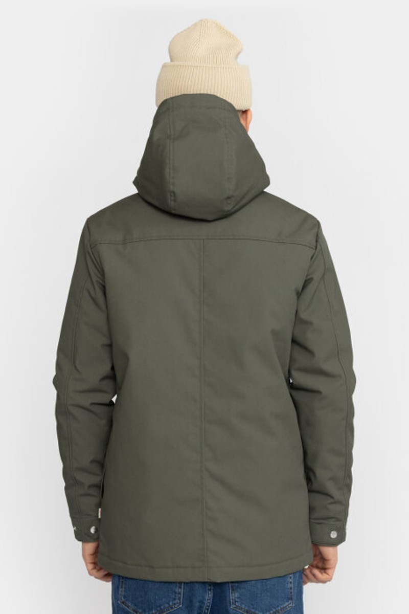 Cazadora Revolution 2