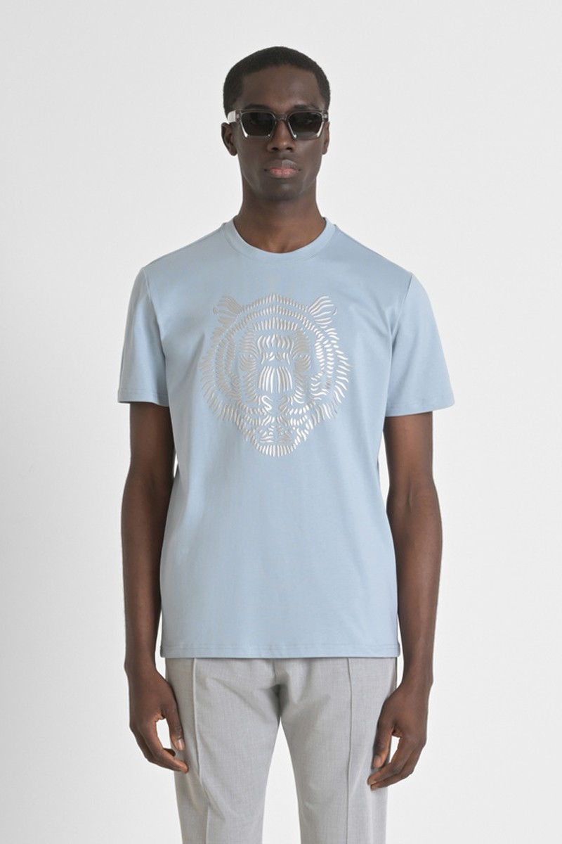  Polo Antony Morato Regular Fit en piqué 100 % algodón, con detalles en contraste y parche con logotipo para un estilo casual y elegante. 