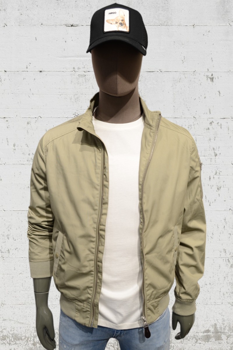 JKT SCHOTT M16
