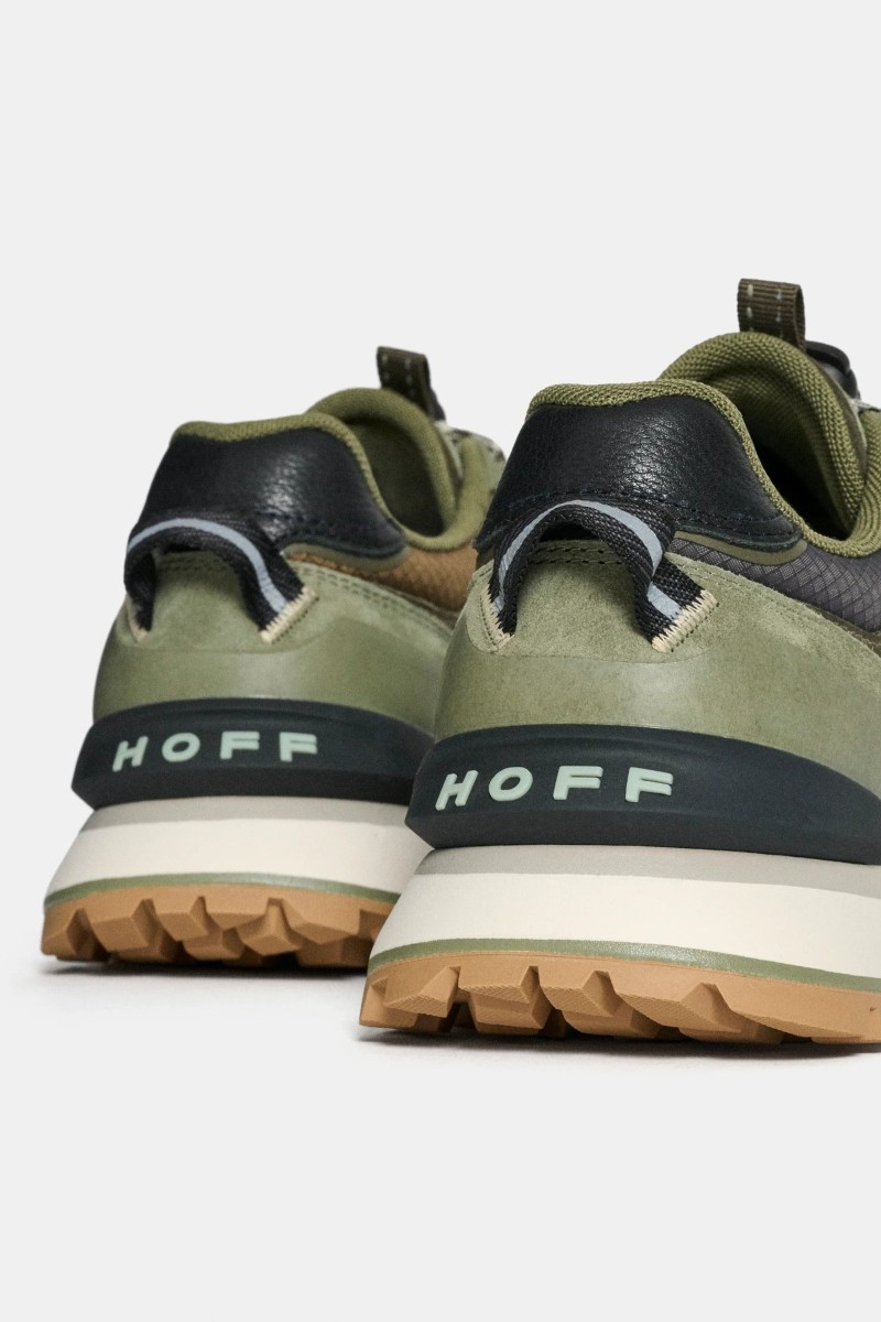  Sneaker HOFF City Off Road Khaki para hombre, mezcla de piel y textil con suela dentada, diseño versátil y espíritu urbano moderno. 