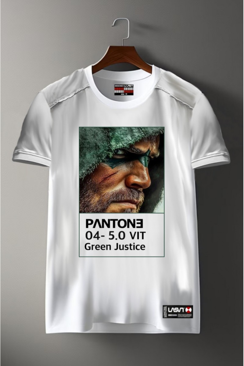 Camiseta blanca de algodón de 180 g con diseño “long back” y estampado digital frontal, edición limitada numerada.  2