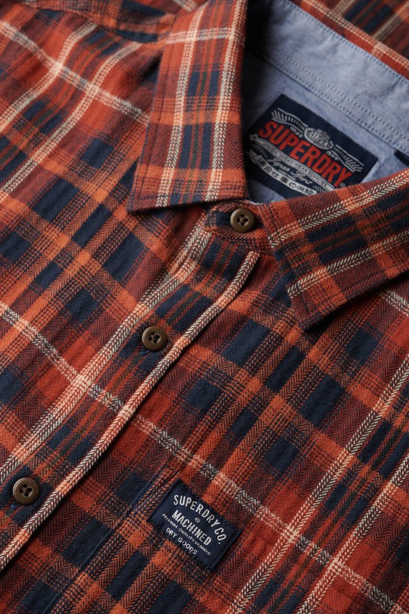  Camisa Superdry de cuadros con diseño moderno y tejido suave. Perfecta para un look casual con estilo. 