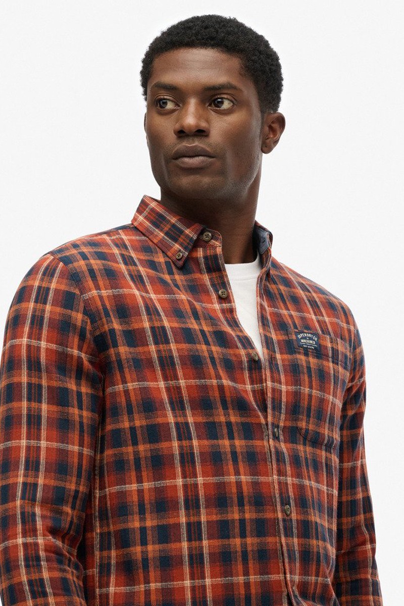  Camisa Superdry de cuadros con diseño moderno y tejido suave. Perfecta para un look casual con estilo. 