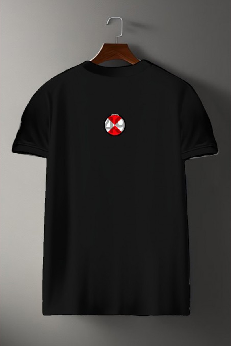  Camiseta negra LaSal Rock23 100 % algodón, corte regular y estampado frontal. Edición limitada (1 de 100 unidades) — ideal para un look exclusivo y casual. 