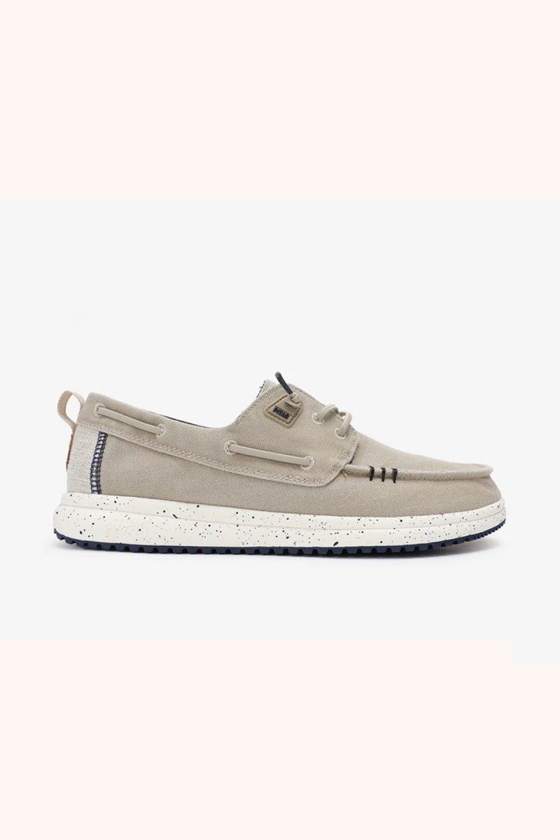  Náutico Walk in Pitas en beige, ligero y cómodo, perfecto para looks casuales de verano con estilo relajado. 