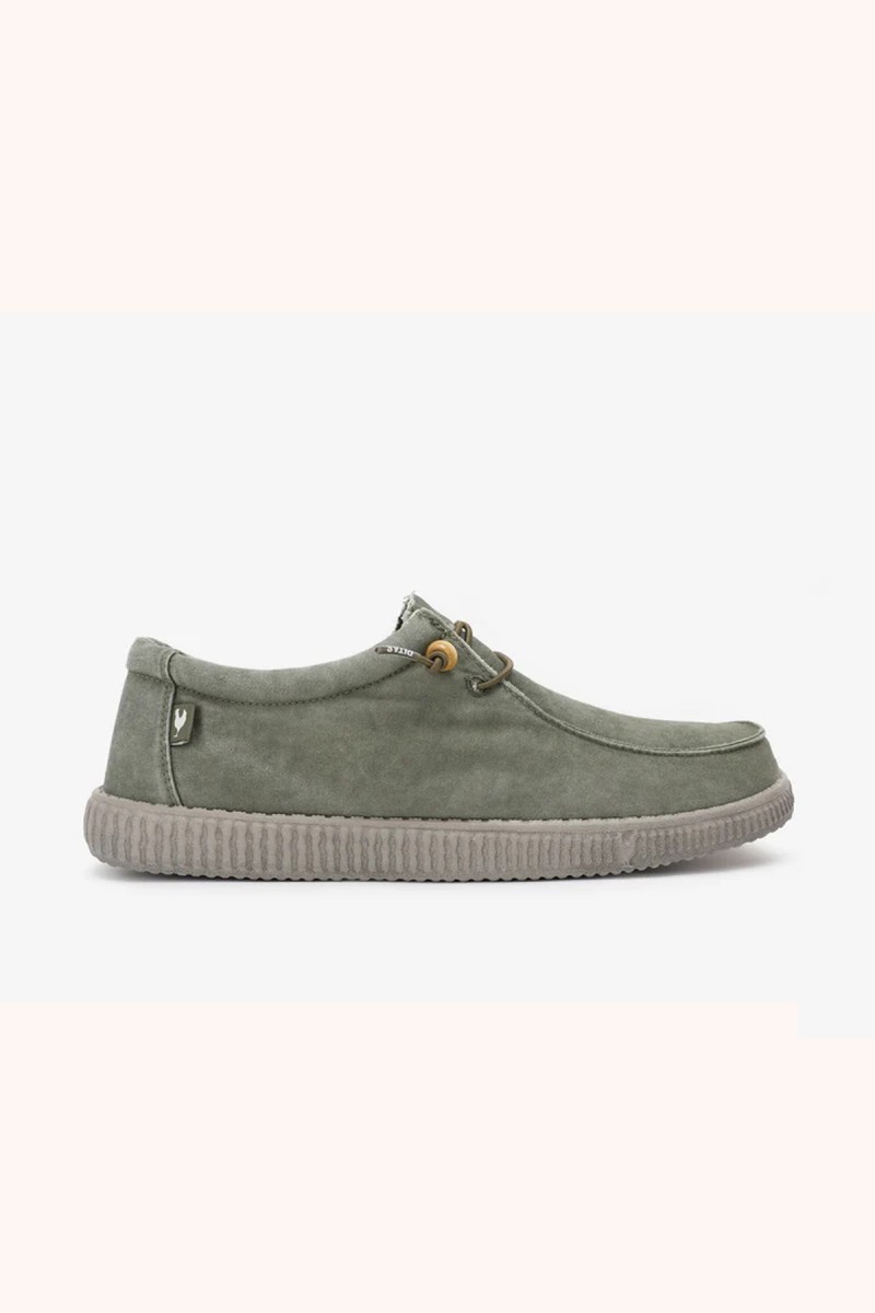  Wallabi Walk in Pitas en kaki con acabado washed, cómodo y versátil para looks casuales con estilo natural. 