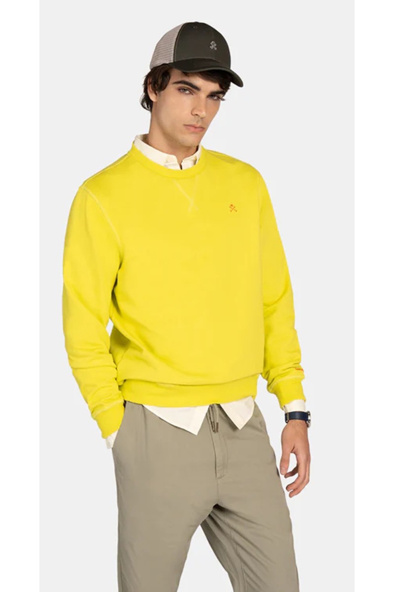  Sudadera Harper cómoda y versátil, perfecta para looks urbanos relajados con estilo actual en el día a día.  2