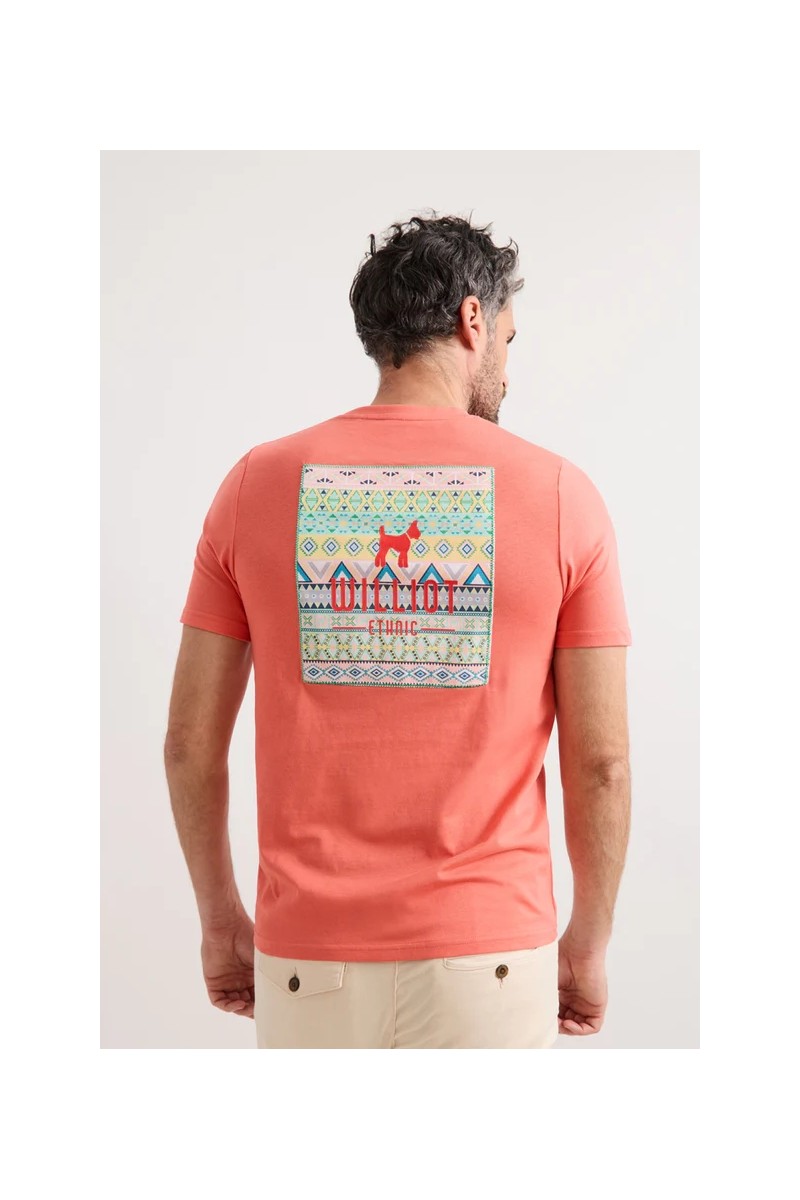  Camiseta Williot cómoda y versátil, perfecta para looks urbanos con estilo relajado. 