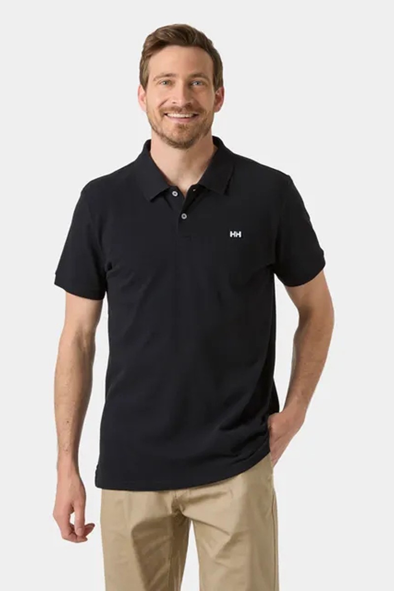  Polo Helly Hansen cómodo y versátil, perfecto para looks de verano con estilo casual y uso diario. 