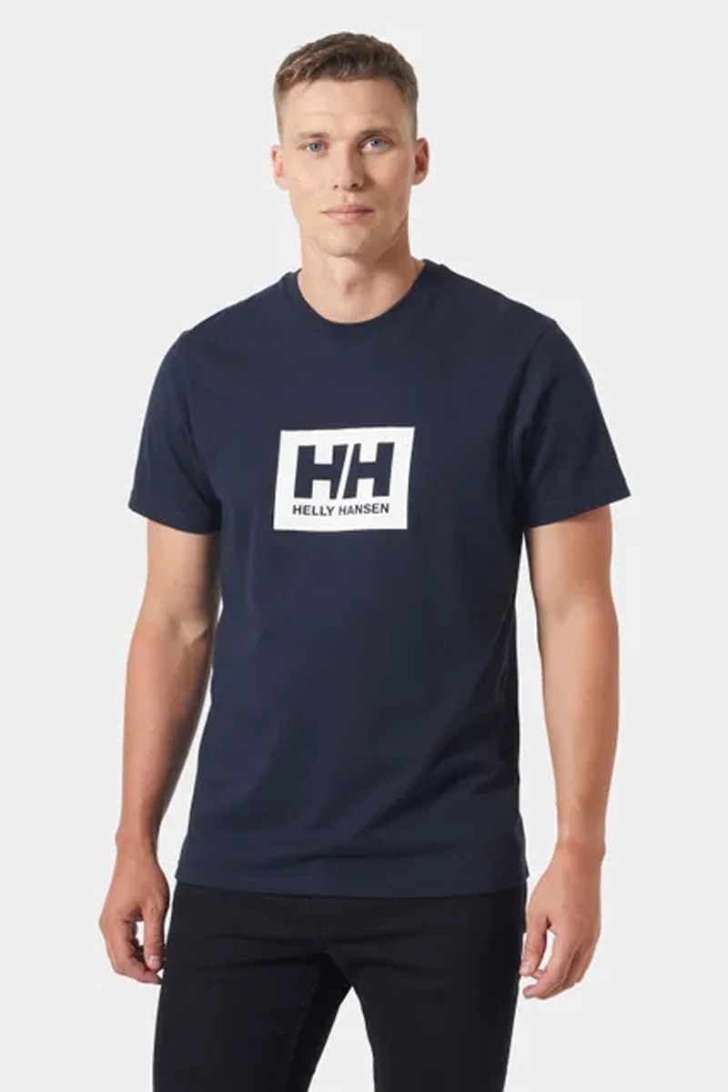  Camiseta Helly Hansen con logo box, cómoda y versátil, perfecta para looks casuales del día a día. 