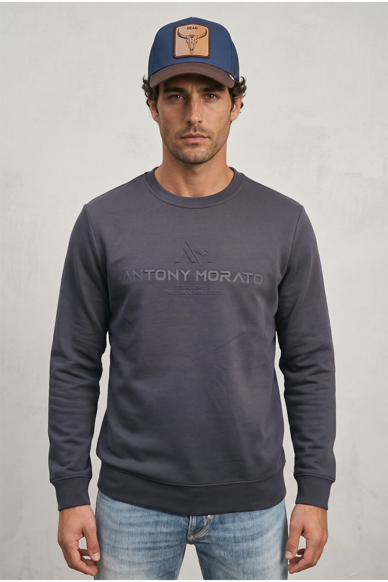  Sudadera Antony Morato cómoda y versátil, perfecta para looks urbanos con estilo moderno. 