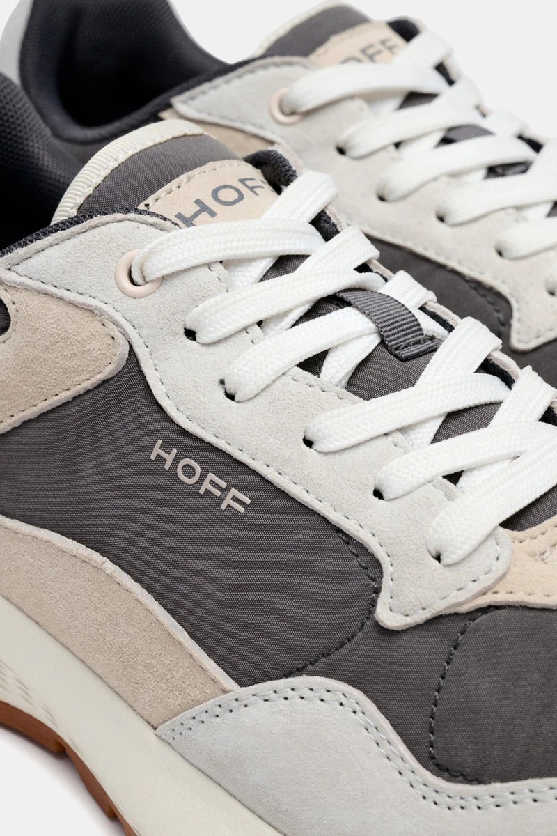 Zapatillas Hoff cómodas y versátiles, perfectas para looks urbanos con estilo actual. 