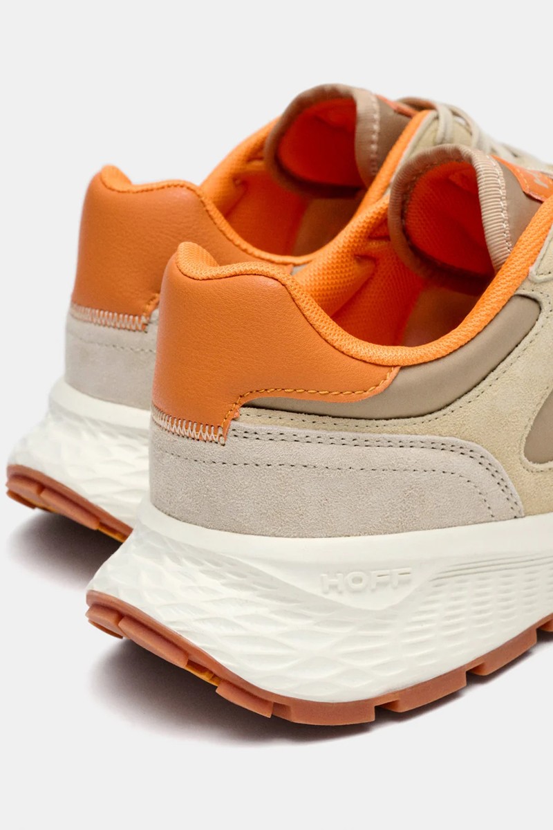  Zapatillas Hoff cómodas y versátiles, perfectas para looks urbanos con estilo actual. 