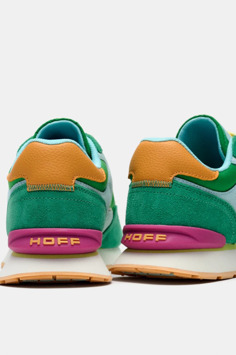  Zapatillas Hoff cómodas y versátiles, perfectas para looks urbanos con estilo actual. 