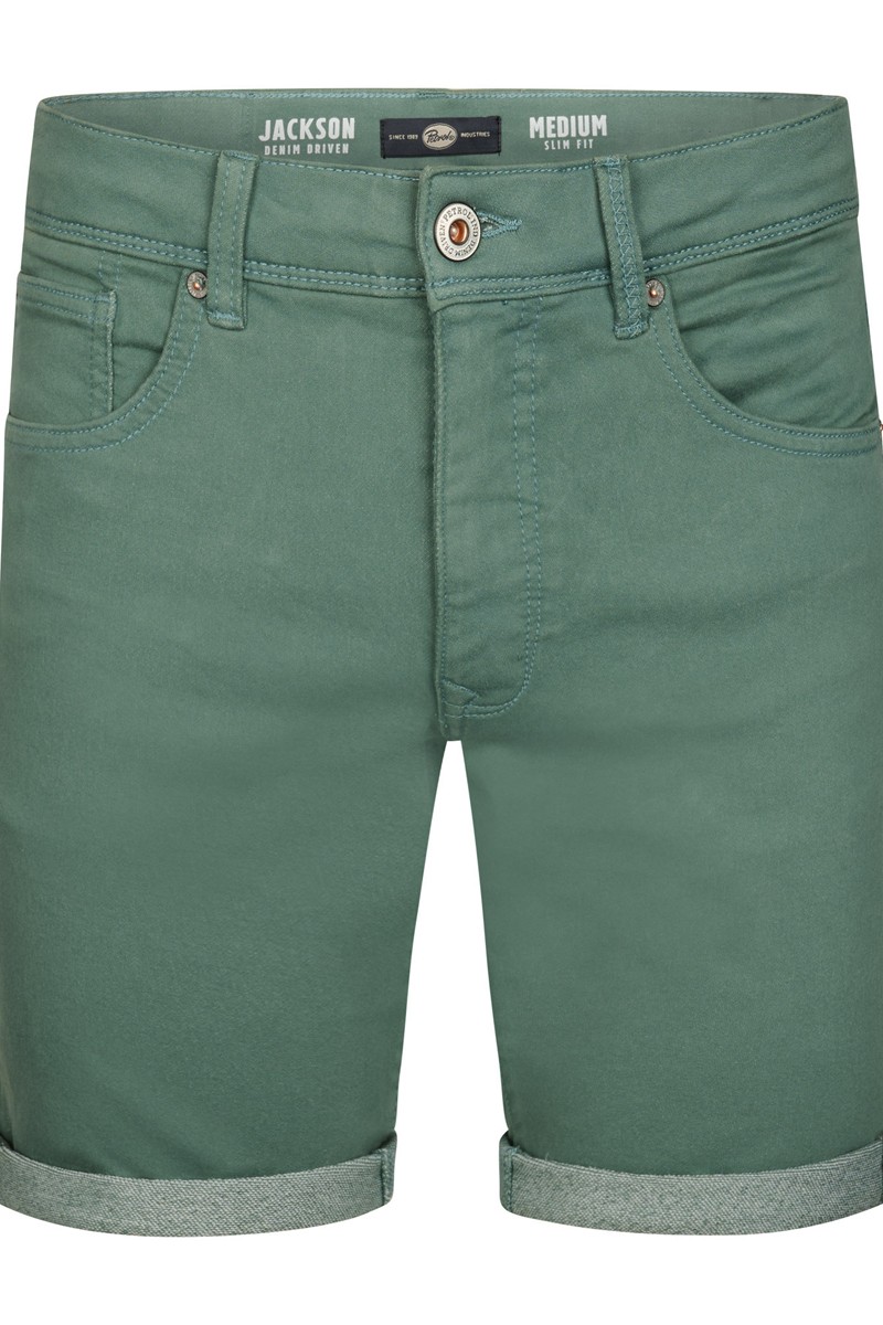  Pantalón corto Petrol cómodo y versátil, perfecto para looks de verano con estilo relajado. 