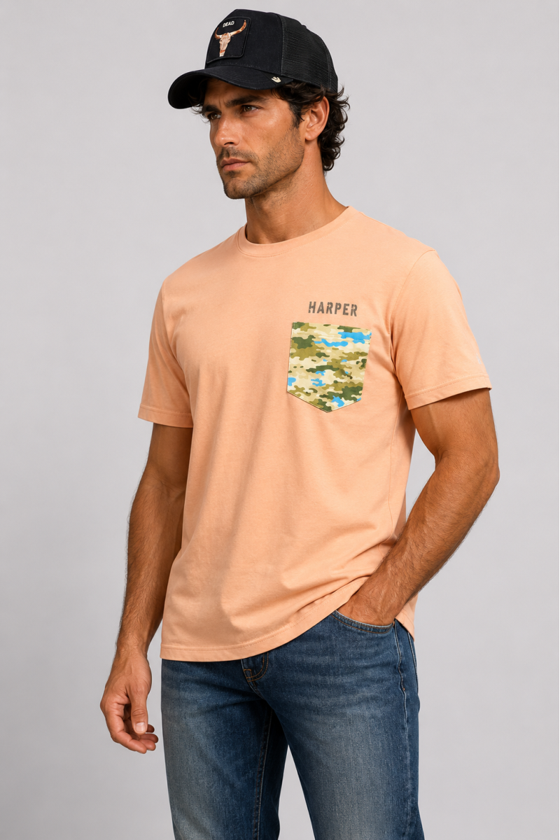  Camiseta Harper and Neyer cómoda y versátil, perfecta para looks urbanos con estilo actual.  2