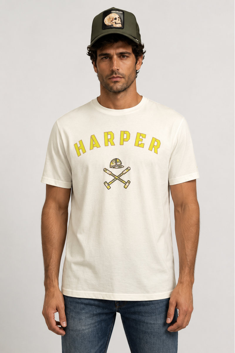  Camiseta Harper and Neyer cómoda y versátil, perfecta para looks urbanos con estilo actual. 