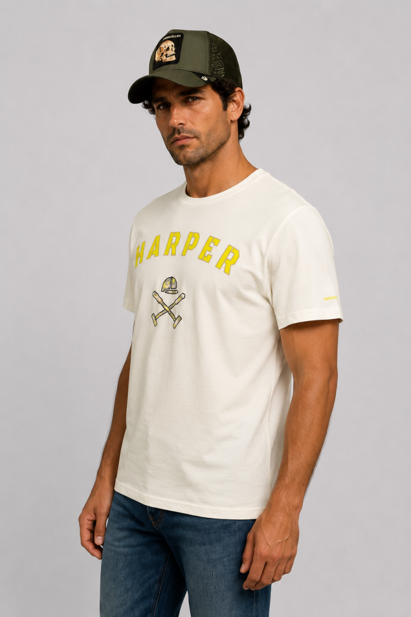  Camiseta Harper and Neyer cómoda y versátil, perfecta para looks urbanos con estilo actual.  2