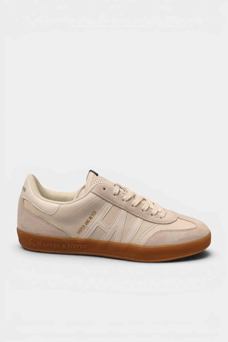  Zapatillas Harper and Neyer cómodas y versátiles, perfectas para looks urbanos con estilo actual. 