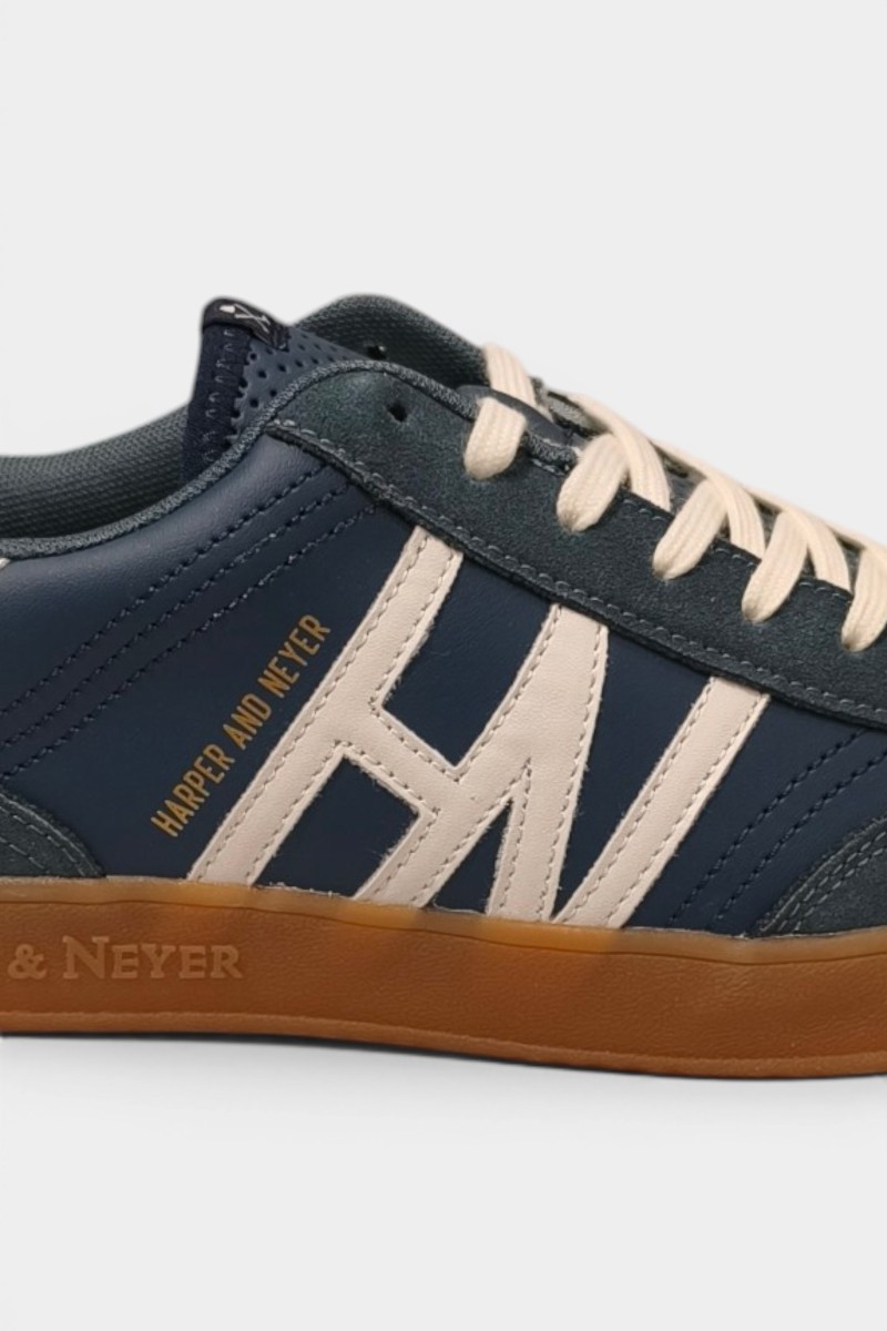  Zapatillas Harper and Neyer cómodas y versátiles, perfectas para looks urbanos con estilo actual. 