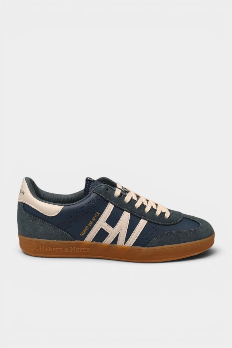  Zapatillas Harper and Neyer cómodas y versátiles, perfectas para looks urbanos con estilo actual. 