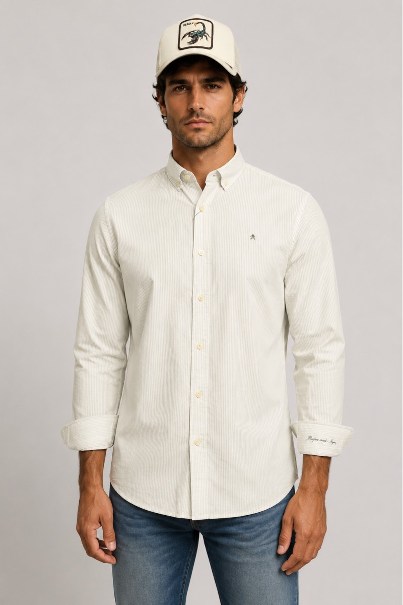  Camisa Harper and Neyer versátil y cómoda, perfecta para looks urbanos con estilo elegante y actual. Color Sky 