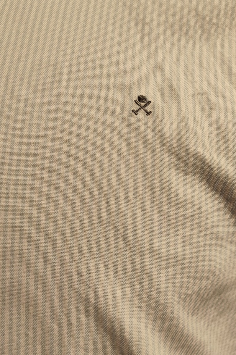  Camisa Harper and Neyer versátil y cómoda, perfecta para looks urbanos con estilo elegante y actual. Color Sky 
