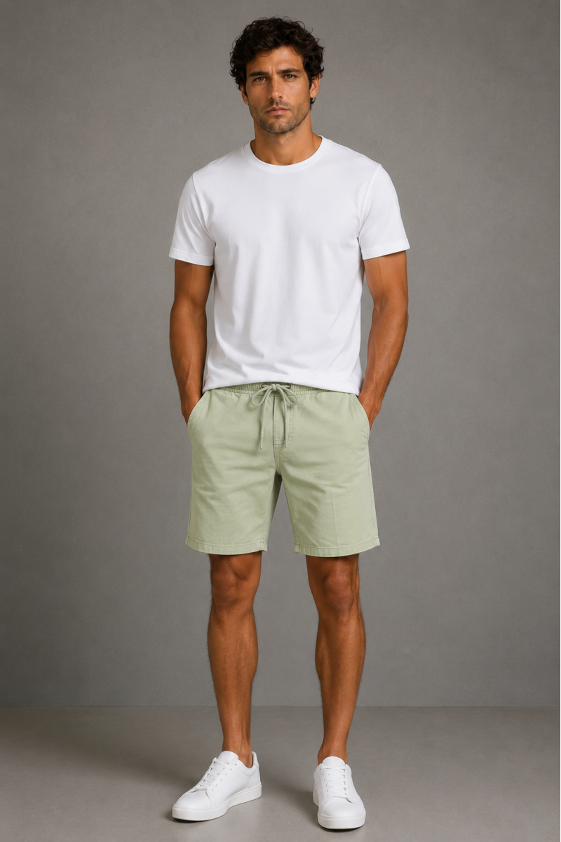  Pantalón corto Deluxee cómodo y versátil, perfecto para looks de verano con estilo urbano. 