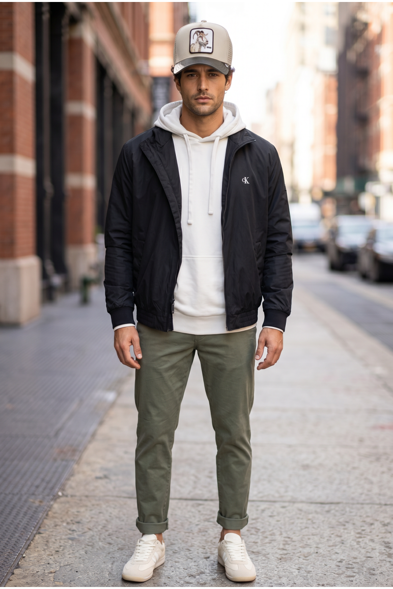 Look urbano para hombre con capas ligeras | Moda hombre Asturias
